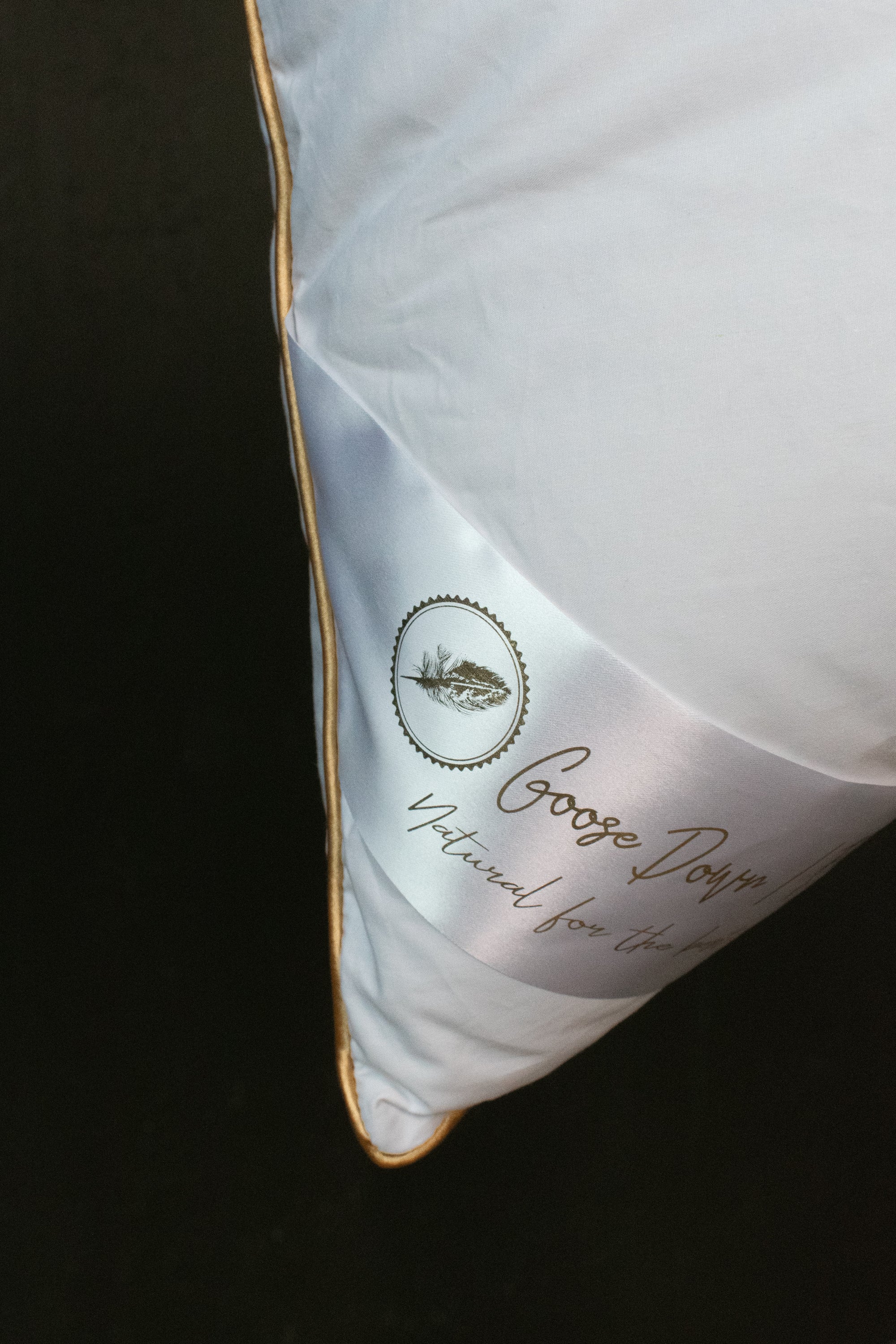 Žąsų pūkų ir plunksnų pagalvė